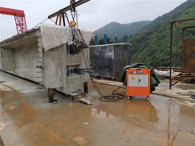 广东省广州市河南智能压浆设备生产基地